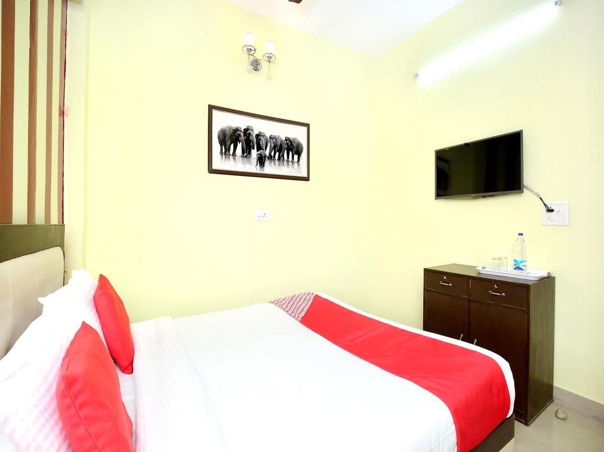 Oyo 12038 Hotel Alishan Чандигарх Экстерьер фото